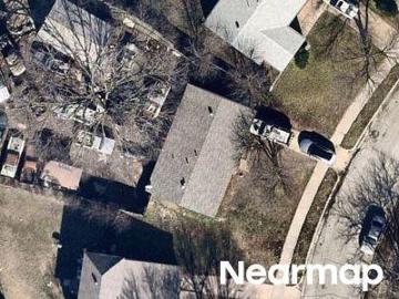Dumont Dr