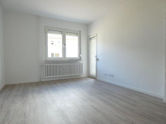 Dümpten: Top aufgeteilte 2 Raum Wohnung mit Balkon!