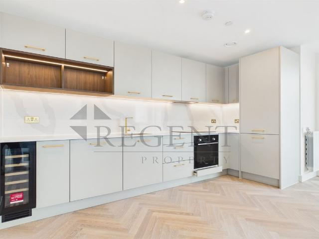 Dunton Apartments, Brigadier Walk SE18, 2 bed flat to rent, £2,800 pcm | PrimeLocation