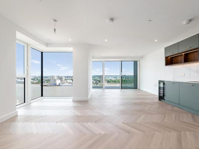 Dunton Apartments, Royal Arsenal Riverside, London SE18, 3 bed flat to rent, £3,700 pcm | PrimeLocation