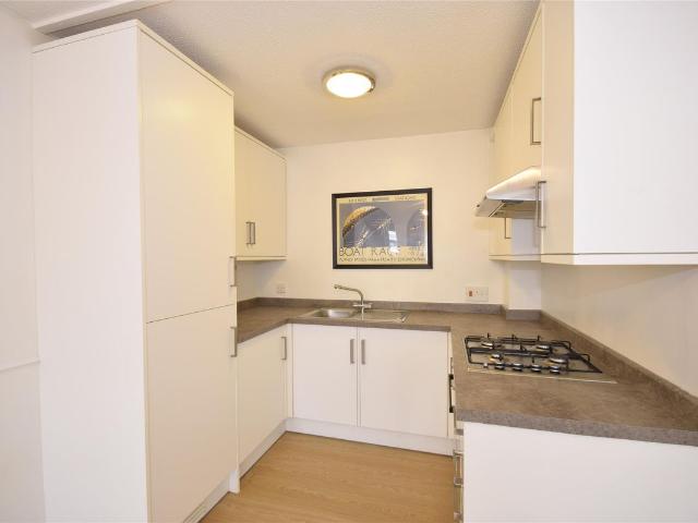 Dunvegan House, Garlands Road, Redhill RH1, 2 bed flat to rent, £1,500 pcm | PrimeLocation