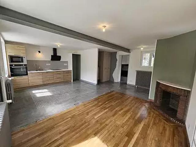 Dun le Palestel 23800 Achat / Vente maison 5 pièces t5 jardin cave