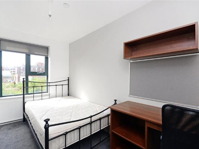 Dun Street, Sheffield, South. 1 bed in a house share to rent £550 pcm £127 pw