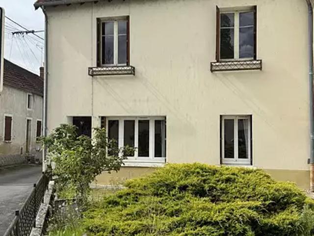 Dun sur Auron 18130 Achat / Vente maison 8 pièces t8