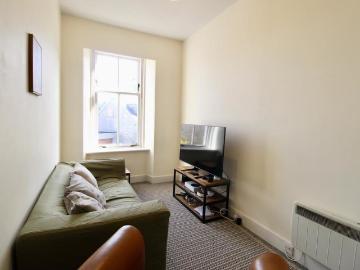 Elgin, Moray county, Shetland - Garden