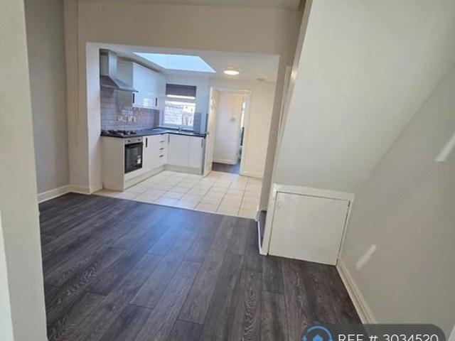 Duncan St, St Helens, WA10 2 bed terraced house to rent £795 pcm £183 pw