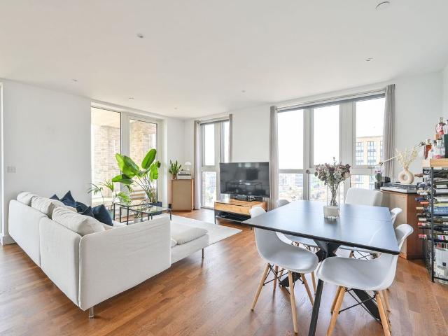 Duncombe House, Woolwich, London SE18, 2 bed flat to rent, £2,995 pcm | PrimeLocation
