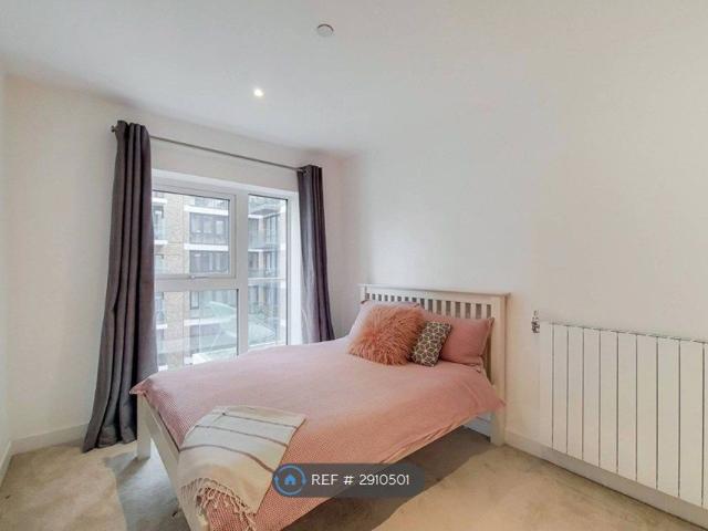 Duncombe House, London SE18, 1 bed flat to rent, £2,050 pcm | PrimeLocation