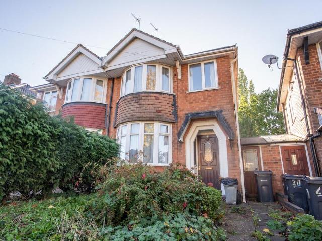 Duncroft Road, Birmingham, B26 3 bed semi detached house to rent £1,100 pcm £254 pw