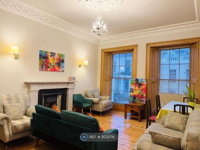 Springfield, Dundee DD1, 2 bed flat to rent, £1,150 pcm | PrimeLocation