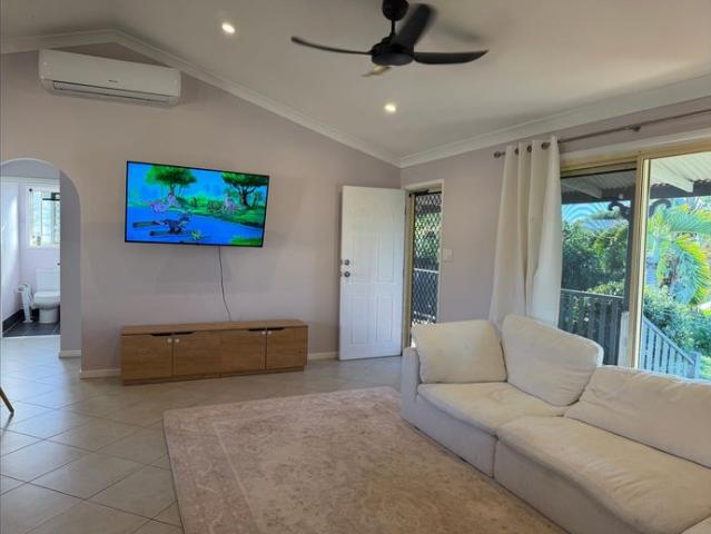 Dundowran Home