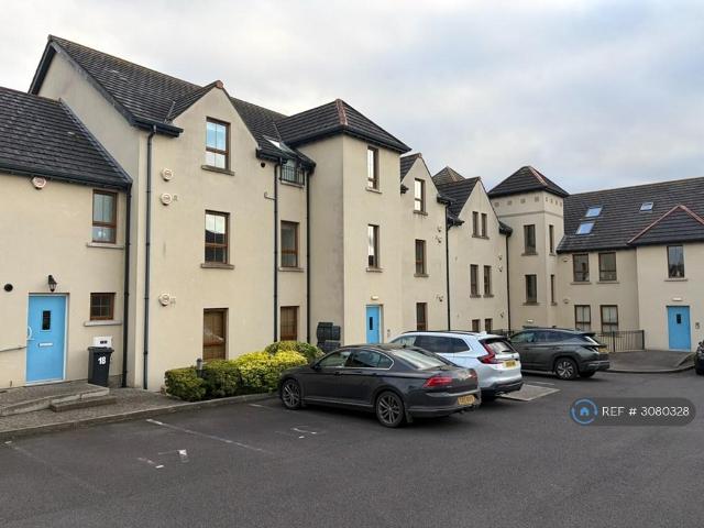 Dundrum, Newcastle, BT33 2 bed flat to rent £929 pcm £214 pw