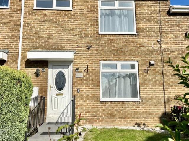 Dunelm Place, Shotton 3 bed terraced house to rent £625 pcm £144 pw