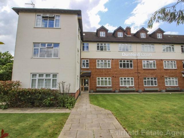 Dunford Court, Cornwall Road, Hatch End HA5, 2 bed flat to rent, £1,400 pcm | PrimeLocation