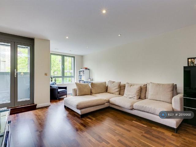 Dungannon House, London, SW6 2 bed flat to rent £3,700 pcm £854 pw