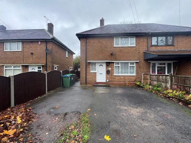 Dunkirk Avenue, WEST BROMWICH, B70 2 bed semi detached house to rent £1,000 pcm £231 pw