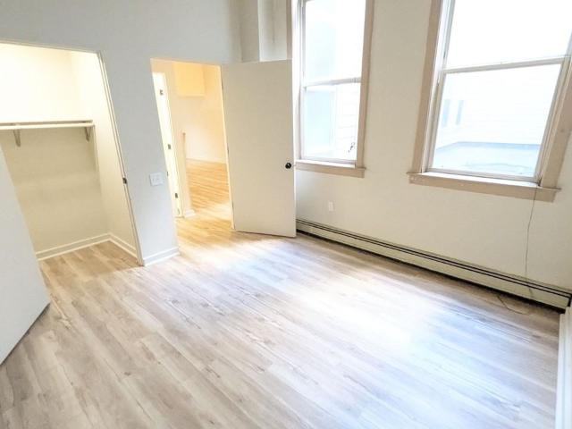 Dunlap Square Department 1 Bedroom Apartment for Rent at 1713 Dunlap Ave, Marinette, WI 54143