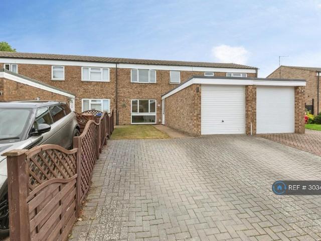 Dunlin, Letchworth, SG6 3 bed terraced house to rent £1,650 pcm £381 pw