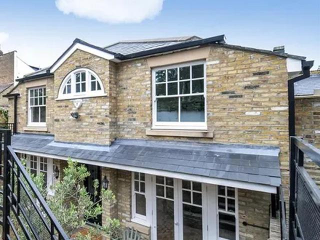Dunmow Hall, Station Road, London, SW13 0LP, United Kingdom | 3 bed house for rent #130325462 | Rentberry