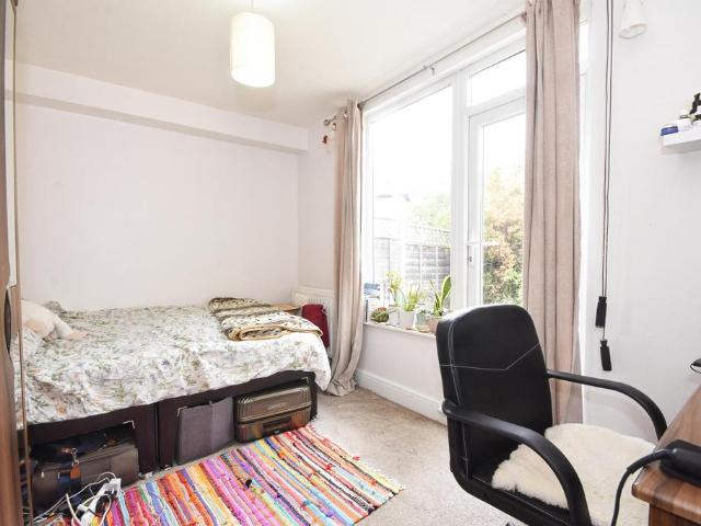 Dunmow Road, Bishops Stortford, CM23 1 bed in a house share to rent £700 pcm £162 pw