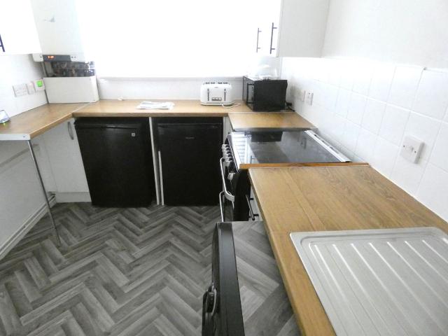 Dunnett House, Vernon Road, London E3, 2 bed maisonette to rent, £2,000 pcm | PrimeLocation
