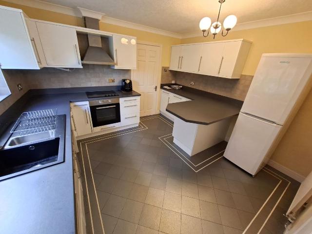 Dunniwood Reach, Doncaster DN4, 3 bed detached house to rent, £800 pcm | PrimeLocation