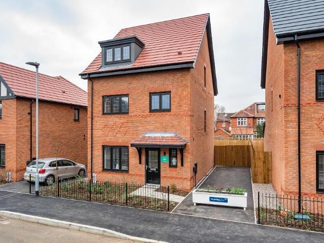 Dunnock Close, Chorlton, Manchester M21, 4 bed detached house to rent, £2,750 pcm | PrimeLocation