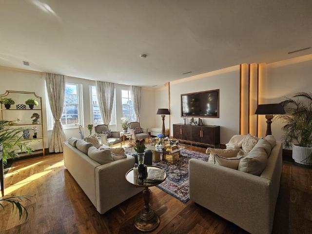 Dunraven St, London, W1K 4 bed flat to rent £11,000 pcm £2,538 pw