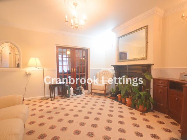 Dunspring Lane, London, IG5 0UA, United Kingdom | 2 bed house for rent #140800344 | Rentberry