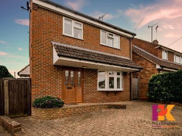 Dunston Hill, Tring HP23, 4 bed detached house to rent, £2,595 pcm | PrimeLocation