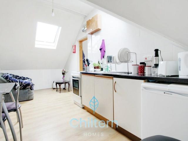 Dunstable Road, Leagrave LU4, Studio to rent, £775 pcm | PrimeLocation