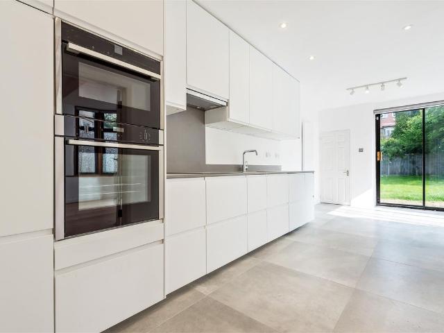Dunstan Road, Golders Green NW11, 4 bed property to rent, £4,400 pcm | PrimeLocation