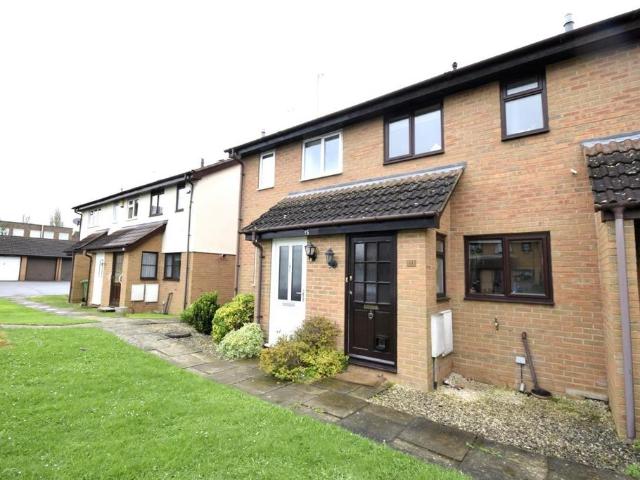 Dunster Gardens, Springbank, Cheltenham 2 bed terraced house to rent £1,250 pcm £288 pw