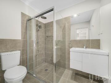 Dual Occupancy 4 Bedroom House