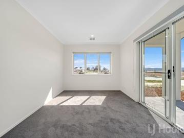Dual Occupancy 4 Bedroom House