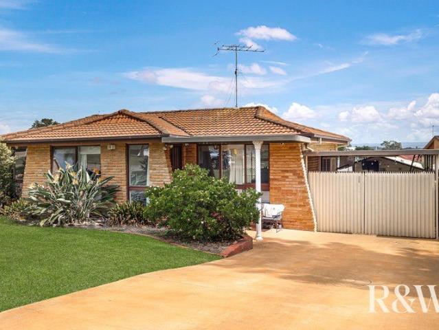 Dual Income House & Granny Flat on Large 797.8m2 Block