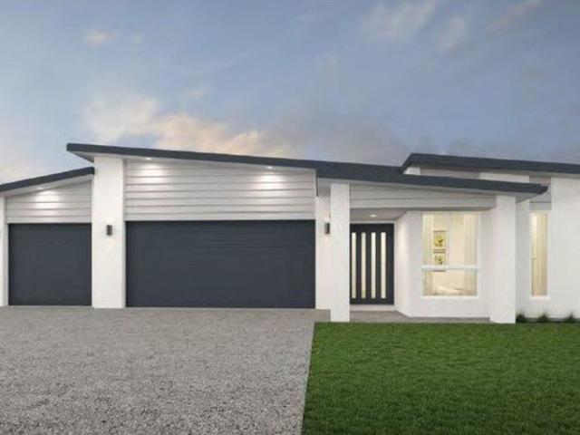 Dual Income Investment Rare Large Lot Opportunity in Woodford