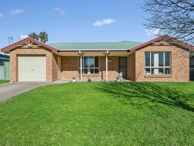 Dual Income Investment with Brand New Granny Flat
