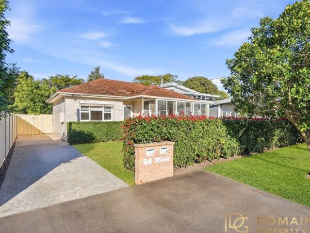 DUAL INCOME INVESTMENT WITH TWO SEPARATE DWELLINGS