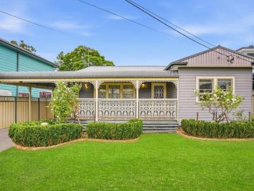 Dual Income Opportunity 3 Bedroom Home + 2 Bedroom Granny Flat