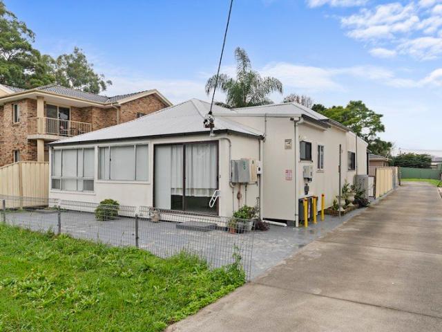 Dual Income Opportunity House & Granny Flat on 801m² R3 Zoned