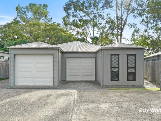DUAL INCOME DUPLEX OPPORTUNITY IN HIGH GROWTH LOGANLEA!