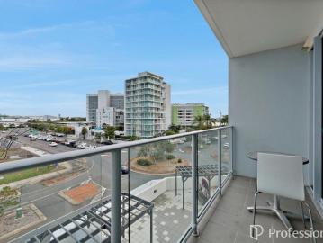 Dual Key Apartment!