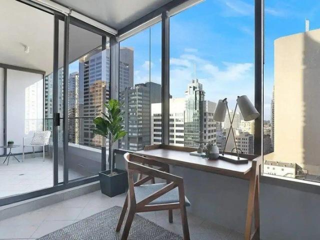 Dual key apartment in the iconic 'World Tower' as providing flexible living and offering high dual rental income streams