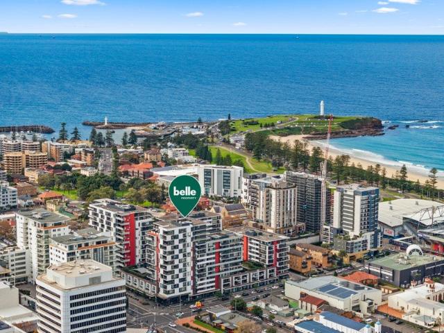 Dual level apartment just 500m to beach