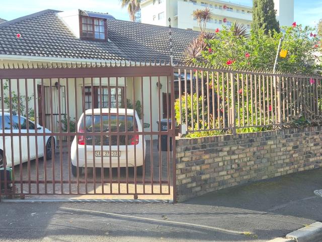 Dual Living To Rent in Rondebosch, Cape Town