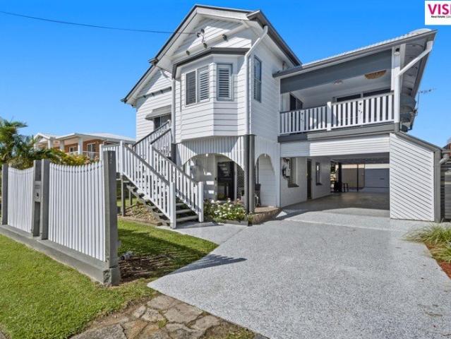DUAL LIVING WITH CLASS & CONVENIENCEFRINGE MACKAY CBD!