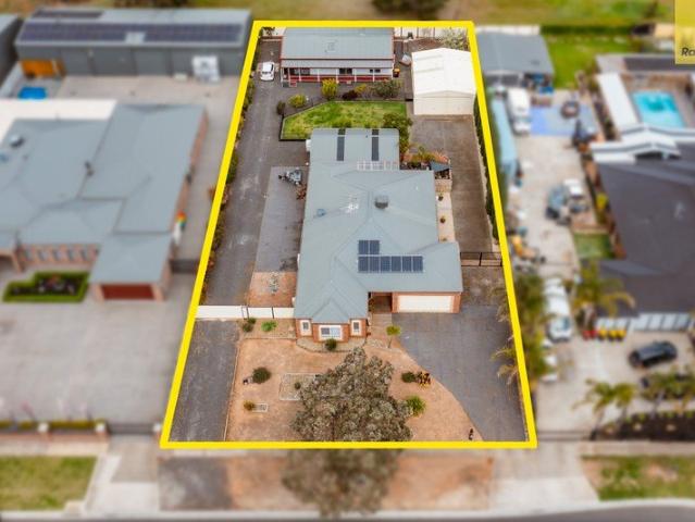 Dual Living with Space, Comfort & Lifestyle