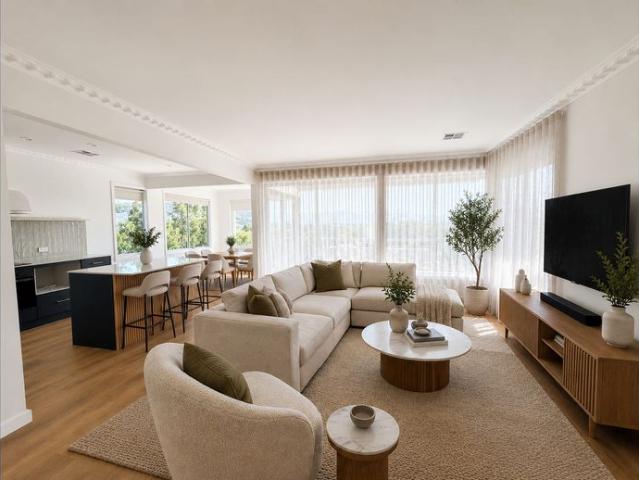 Dual Living with Spectacular Views in the Heart of Highton