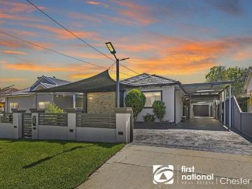 Dual Living at Its Best Modern Home with Granny Flat